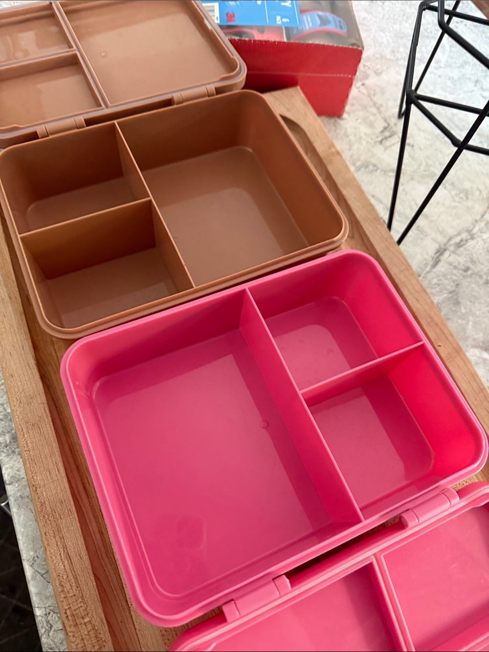 Two bento boxes - Picture 2 of 2